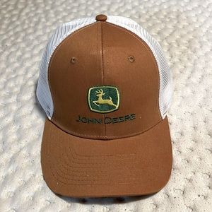 John Deere Trucker hat